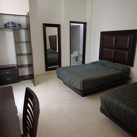 Hotel O Puente San Juan del Rio Luaran gambar