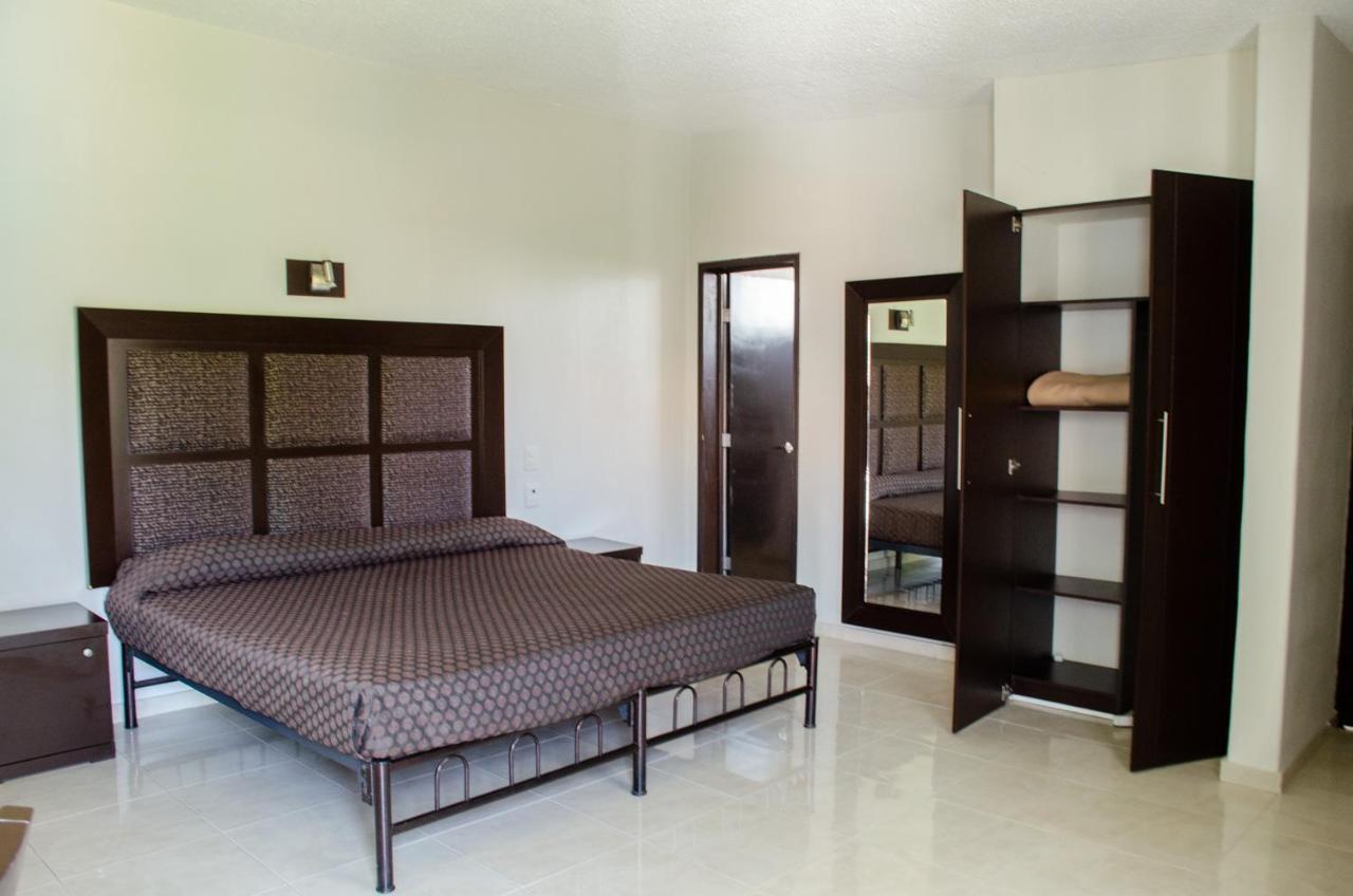 Hotel O Puente San Juan del Rio Luaran gambar