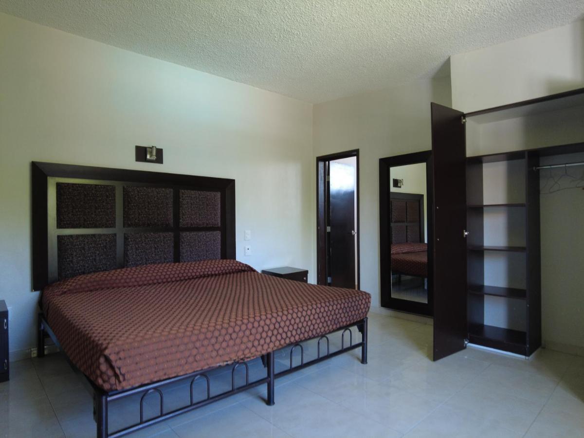 Hotel O Puente San Juan del Rio Luaran gambar