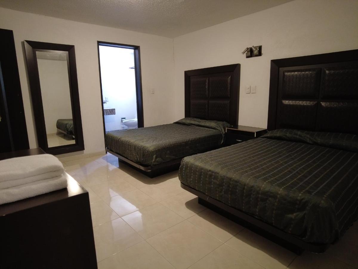 Hotel O Puente San Juan del Rio Luaran gambar