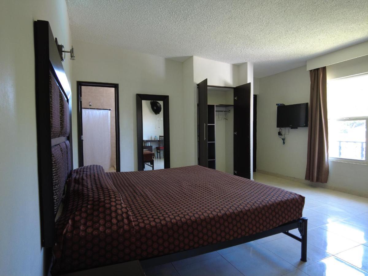 Hotel O Puente San Juan del Rio Luaran gambar