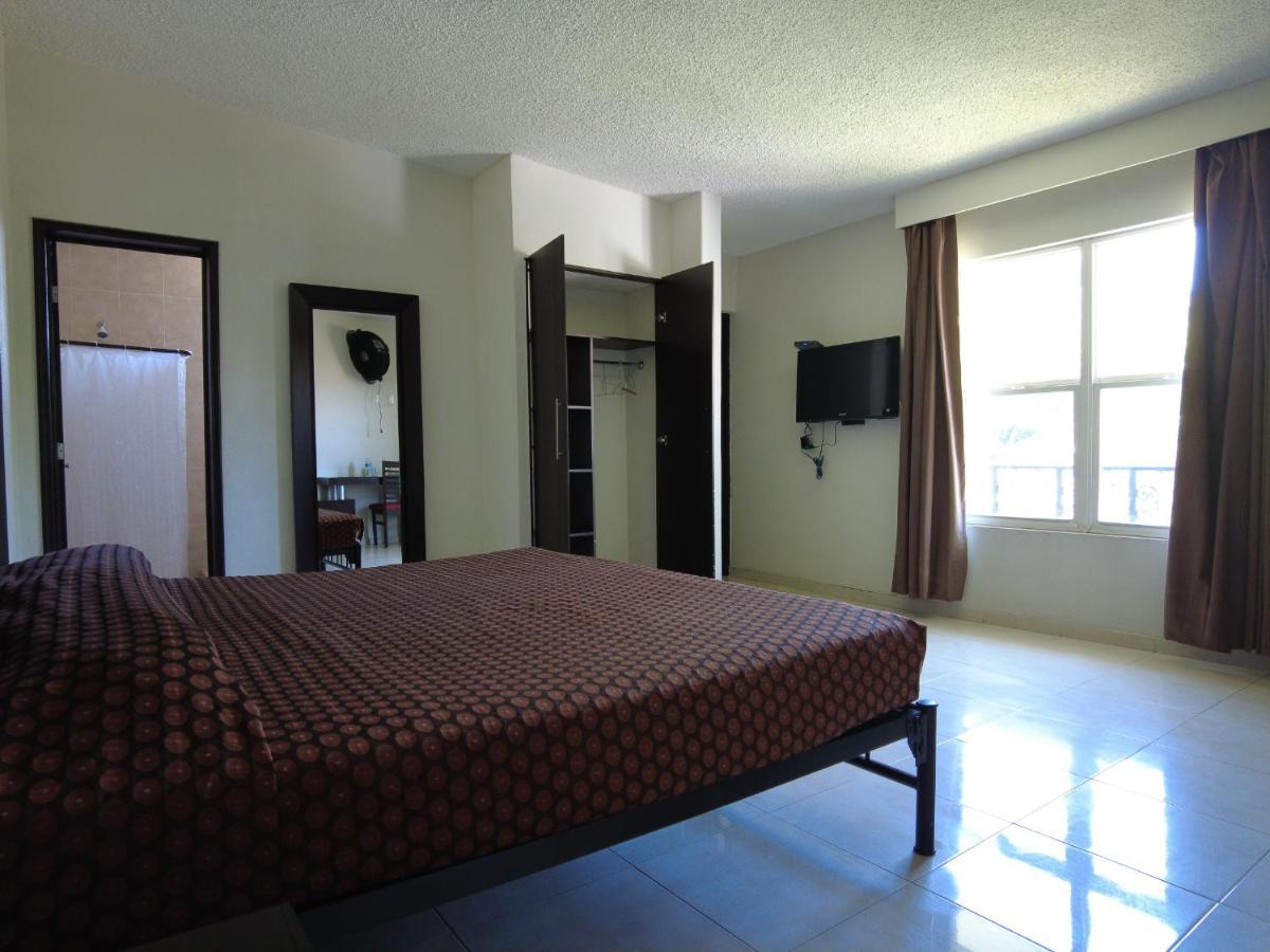 Hotel O Puente San Juan del Rio Luaran gambar